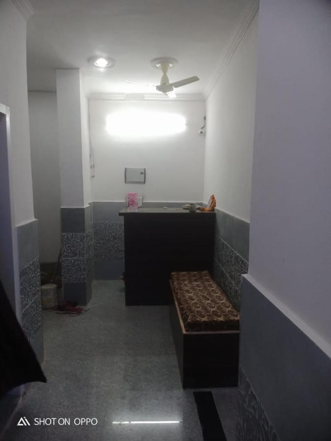 Hotel A S Palace & Restaurant By Wb Inn Agra  Exteriör bild